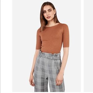 Express 1/2 sleeve top
